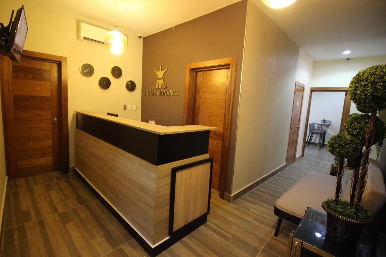 Hotel Monarca Salvaleón de Higüey Exteriör bild
