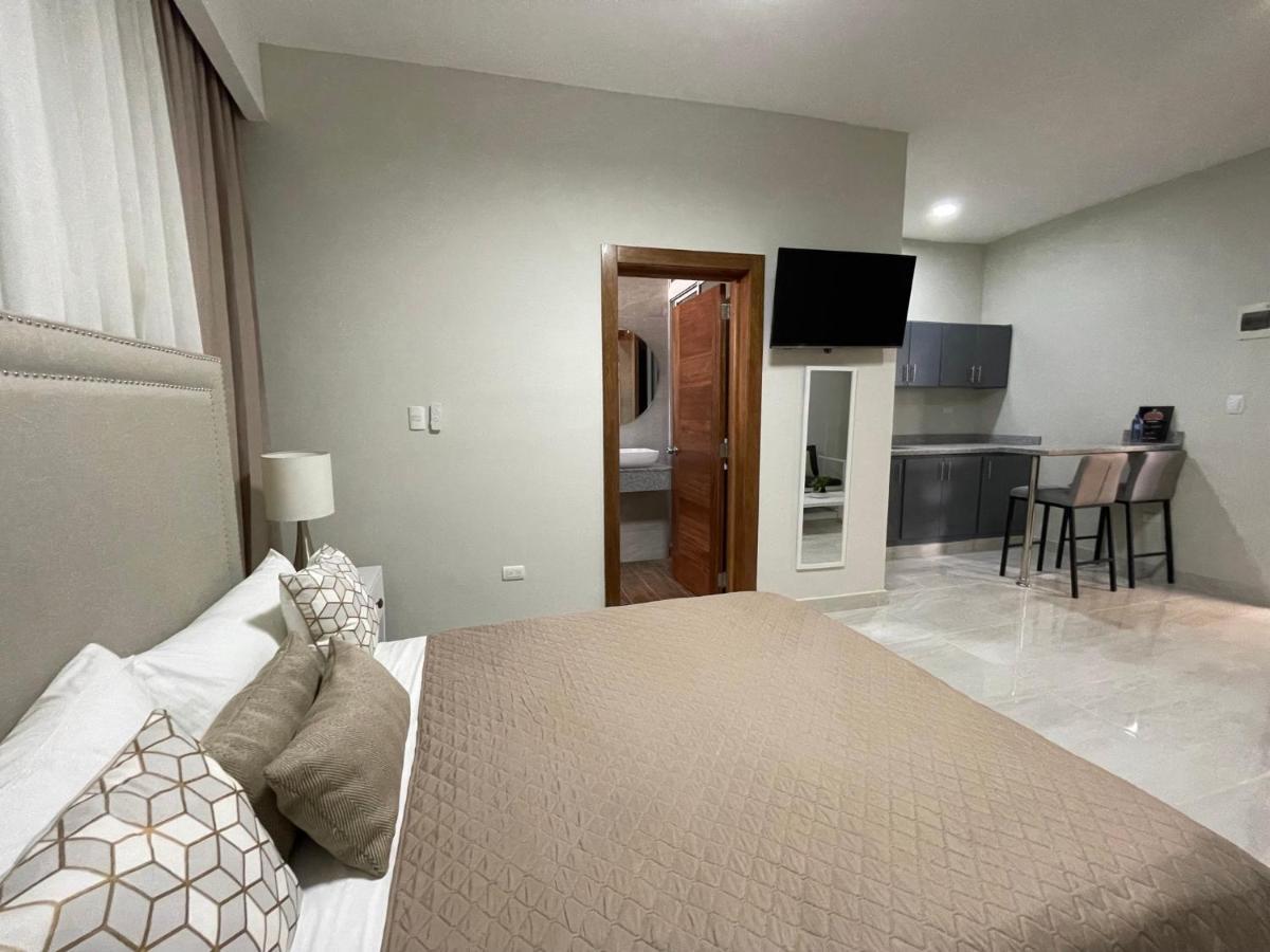 Hotel Monarca Salvaleón de Higüey Exteriör bild