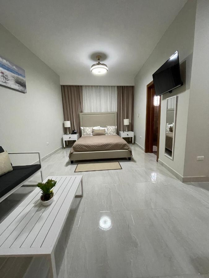 Hotel Monarca Salvaleón de Higüey Exteriör bild