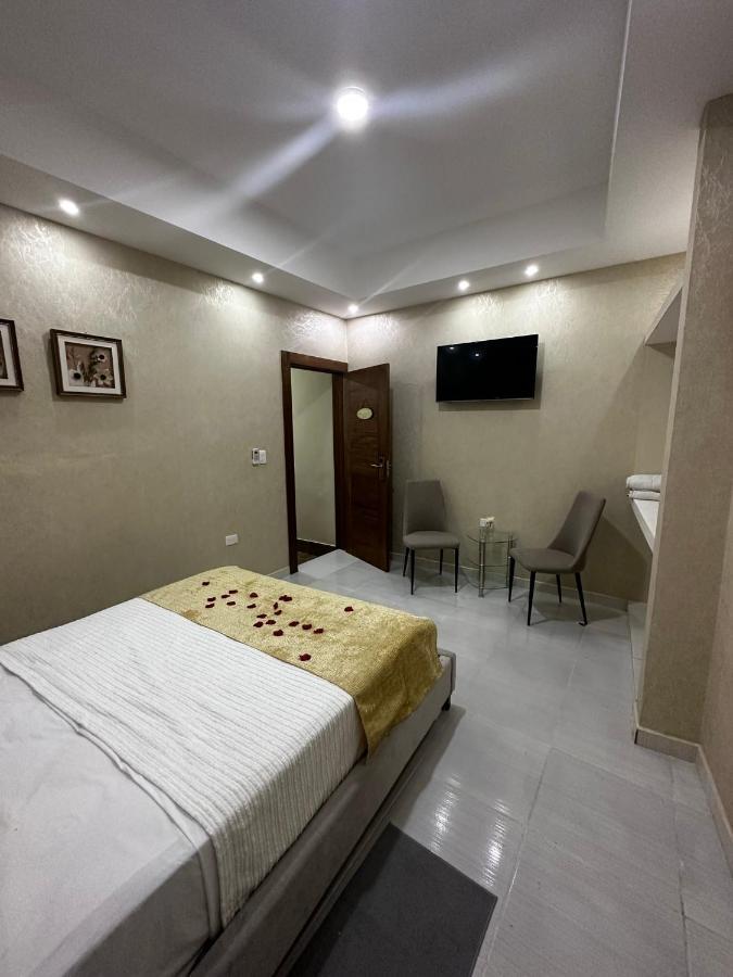 Hotel Monarca Salvaleón de Higüey Exteriör bild
